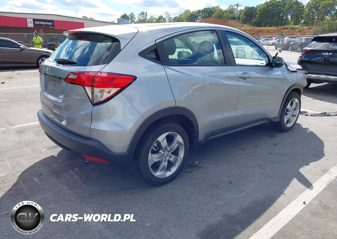 2021 Honda Hr-V Awd Lx VIN:3CZRU6H33MM736716 - 4