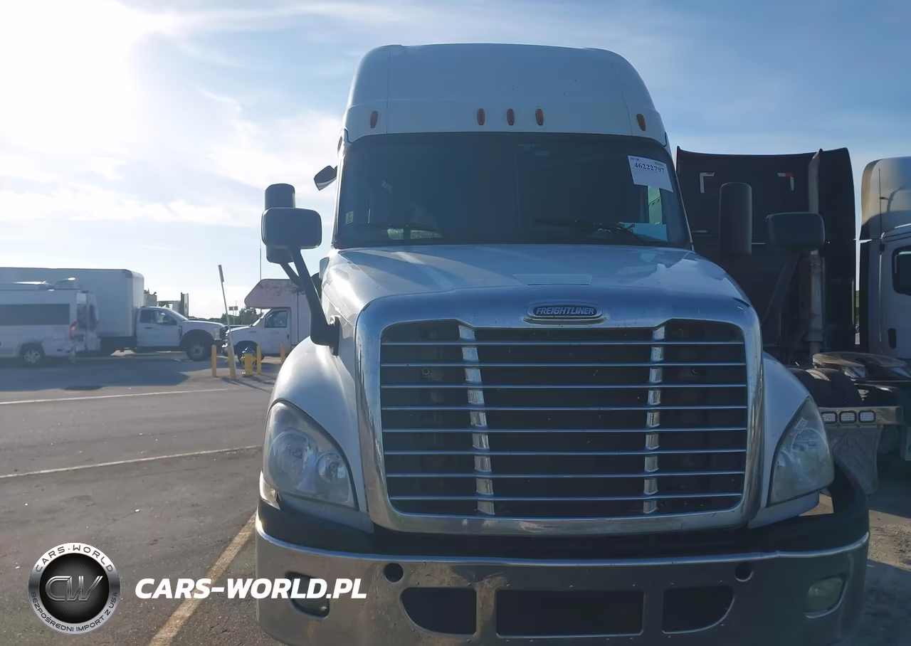 2019 Freightliner Cascadia 125 VIN:3AKJGLDR4KSKN1807 - 11