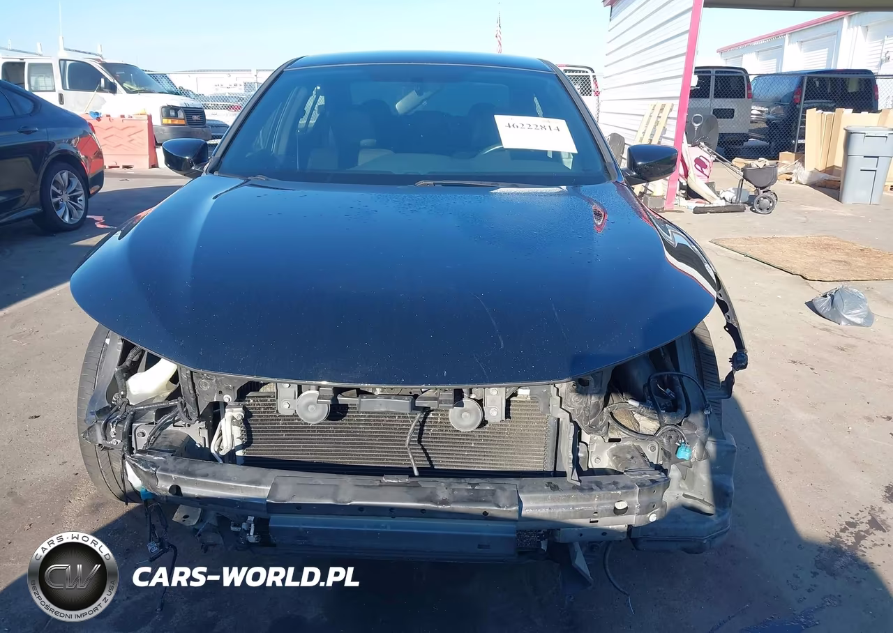 2017 Honda Accord Sport VIN:1HGCR2F52HA303600 - 13