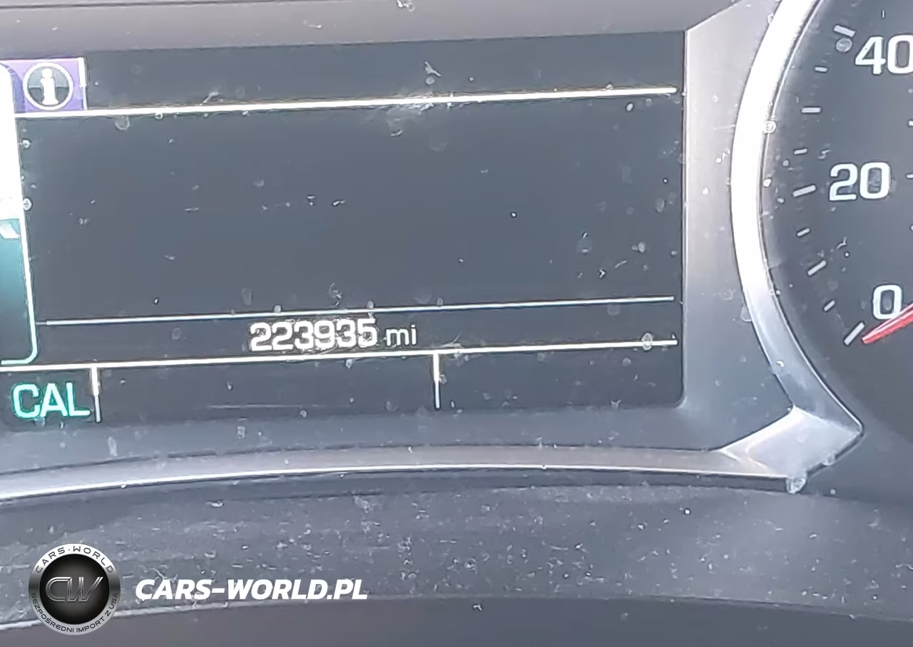 2018 Chevrolet Traverse 1Lt VIN:1GNERGKW9JJ197811 - 15