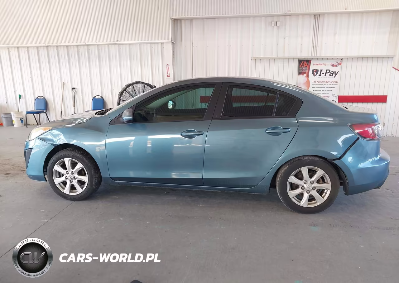 2011 Mazda Mazda3 I Touring VIN:JM1BL1VF1B1472918 - 13