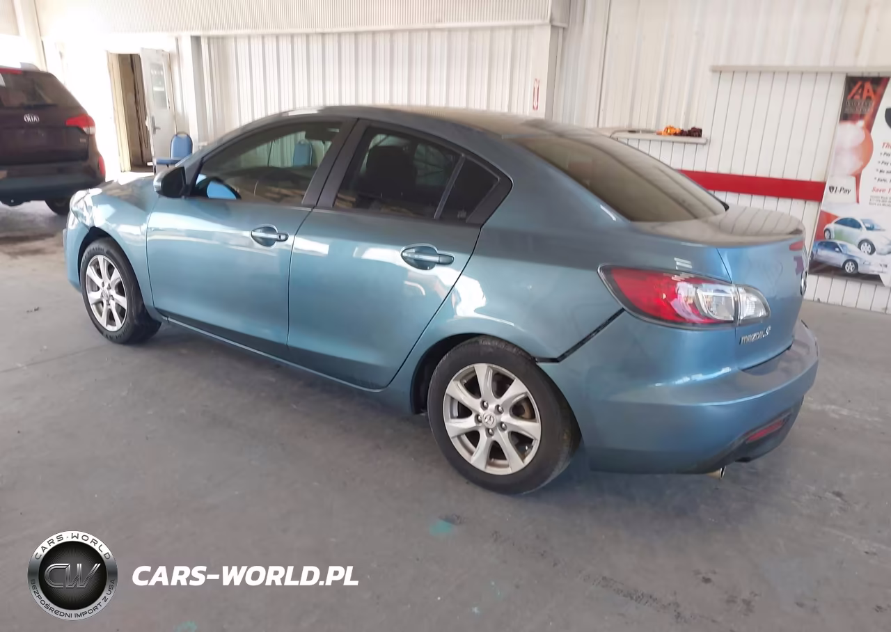 2011 Mazda Mazda3 I Touring VIN:JM1BL1VF1B1472918 - 3