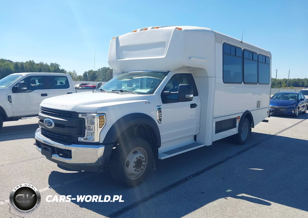 2018 Ford F-450 Chassis Xl VIN:1FDAF4GY4JEB54474 - 2