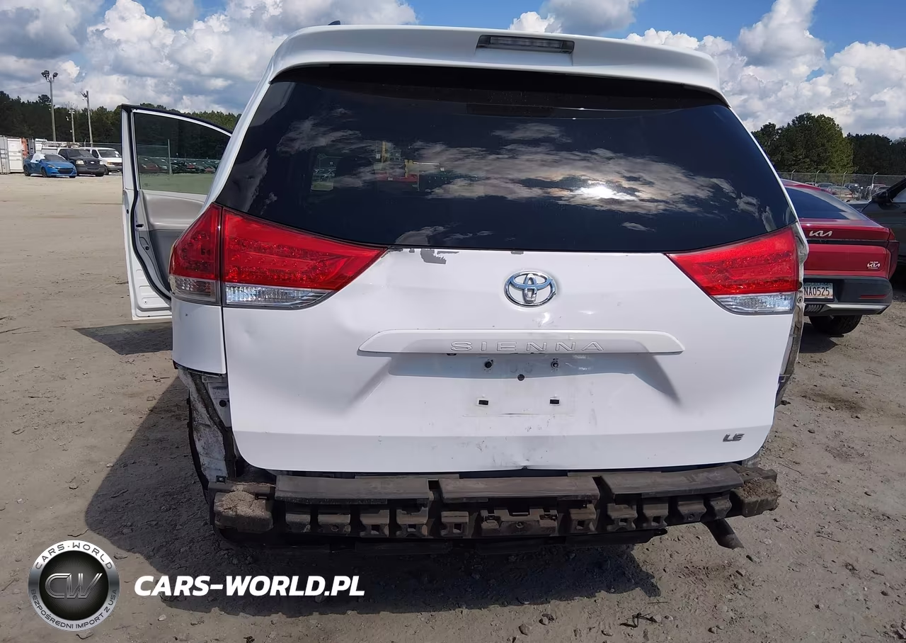 2014 Toyota Sienna Le V6 8 Passenger VIN:5TDKK3DC2ES474657 - 6