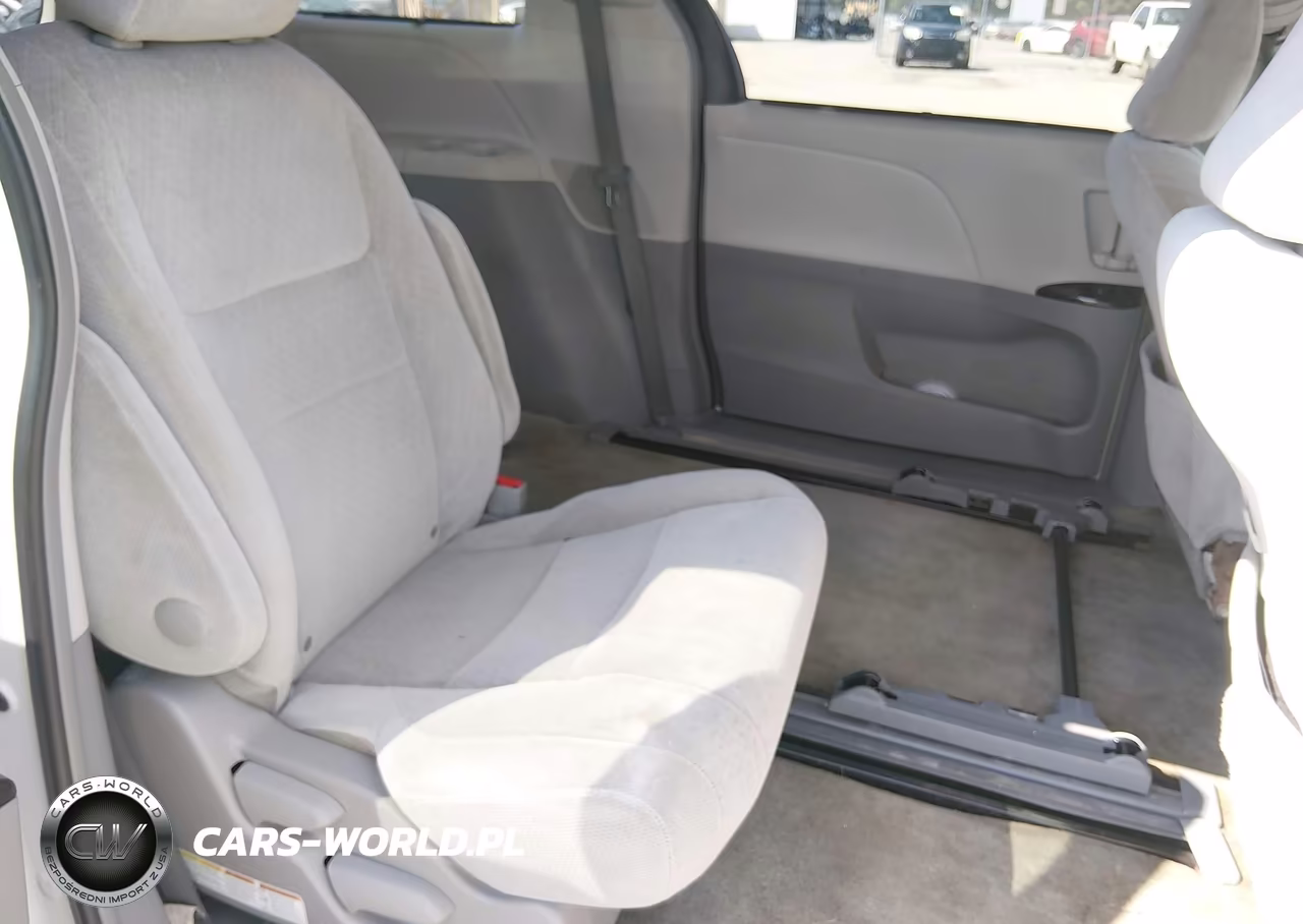 2014 Toyota Sienna Le V6 8 Passenger VIN:5TDKK3DC2ES474657 - 8