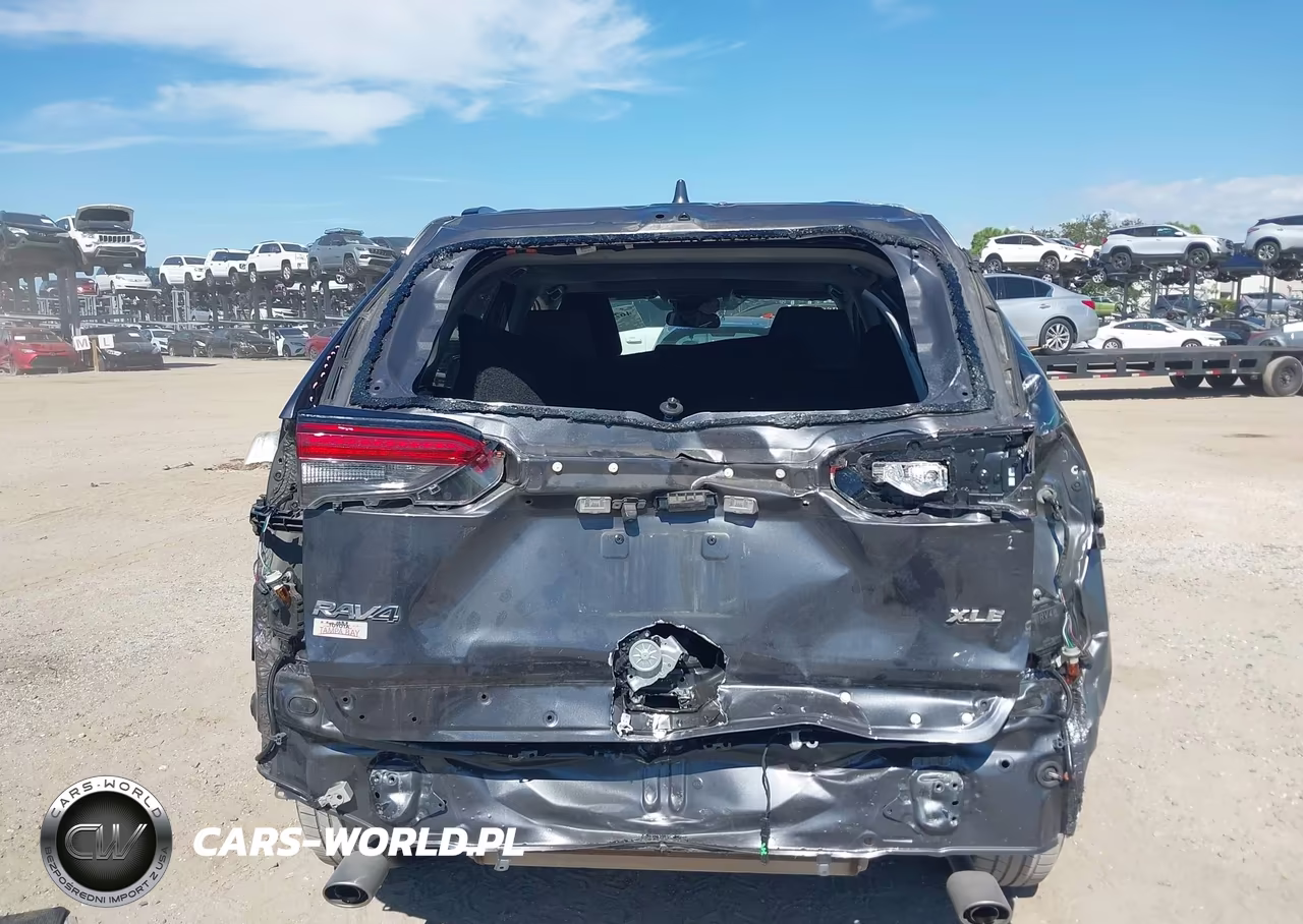 2021 Toyota Rav4 Xle VIN:2T3W1RFV6MC116157 - 16