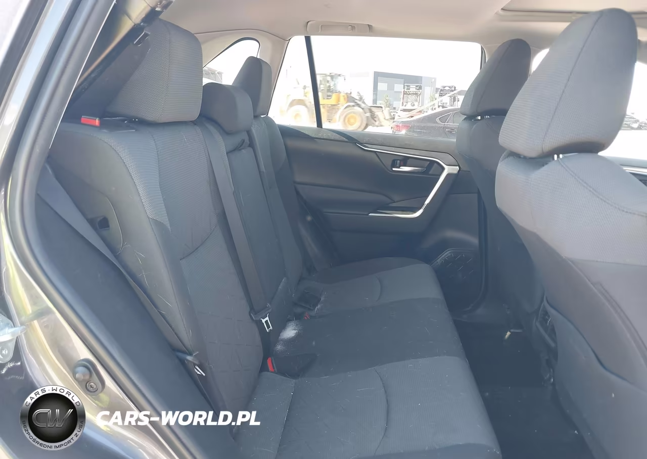 2021 Toyota Rav4 Xle VIN:2T3W1RFV6MC116157 - 8