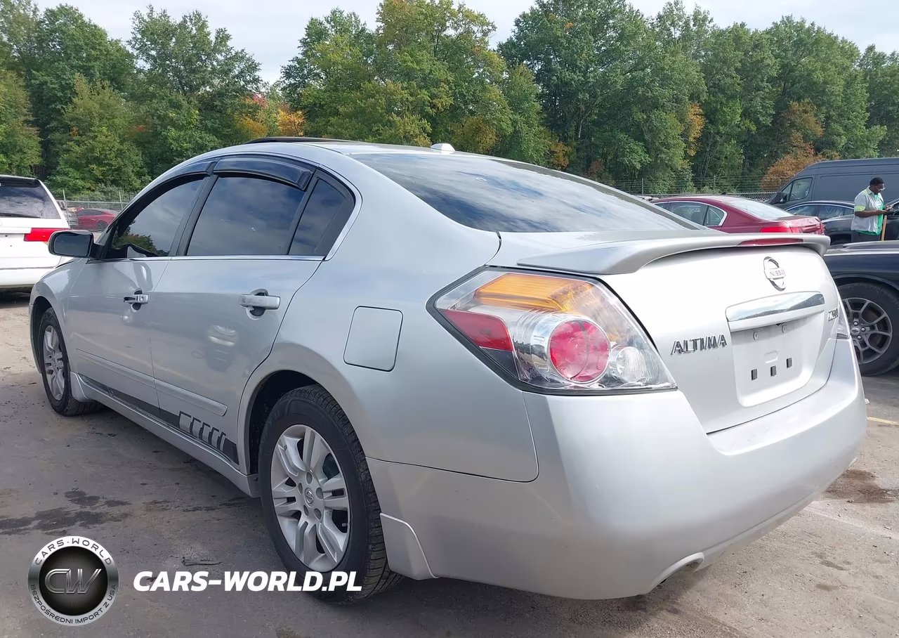 2011 Nissan Altima 2.5 S VIN:1N4AL2APXBN424087 - 3
