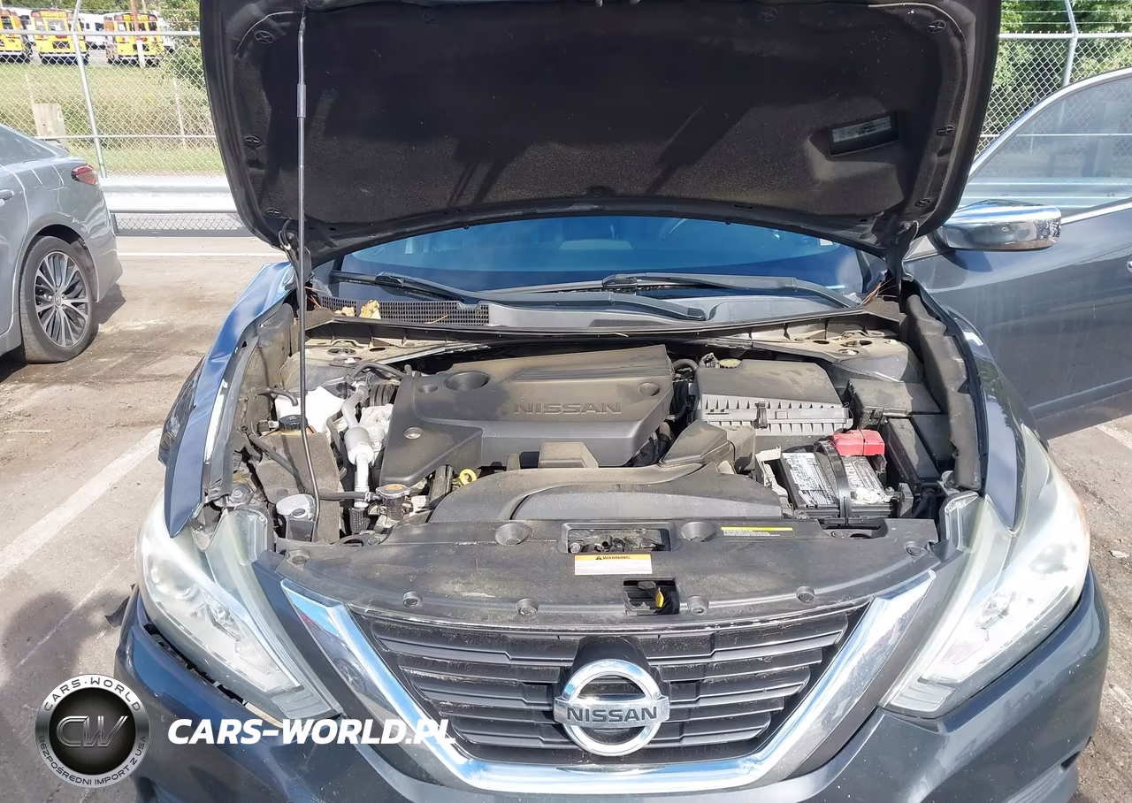 2016 Nissan Altima 2.5 S VIN:1N4AL3APXGC283806 - 10