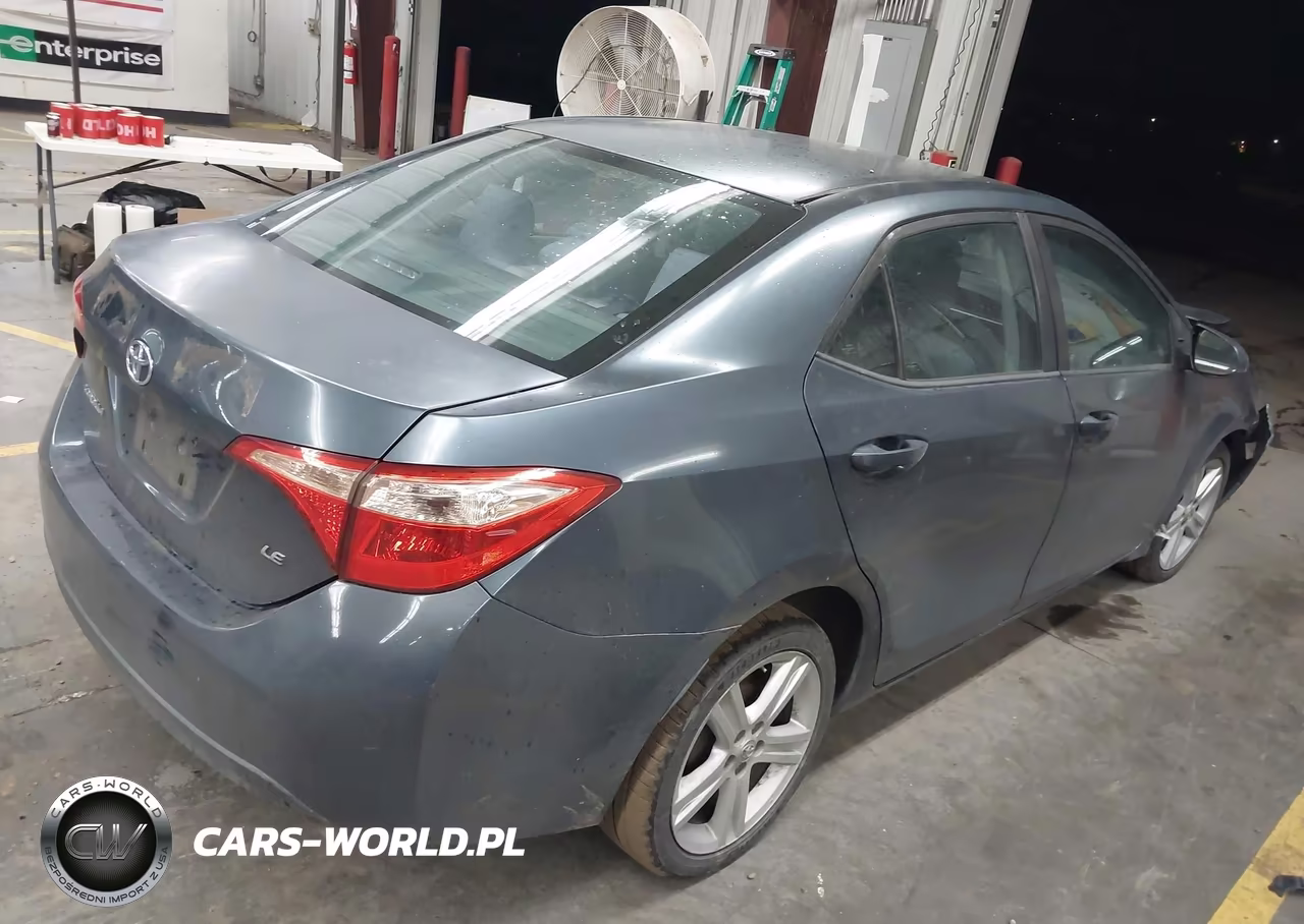 2017 Toyota Corolla Le VIN:2T1BURHE7HC860223 - 4