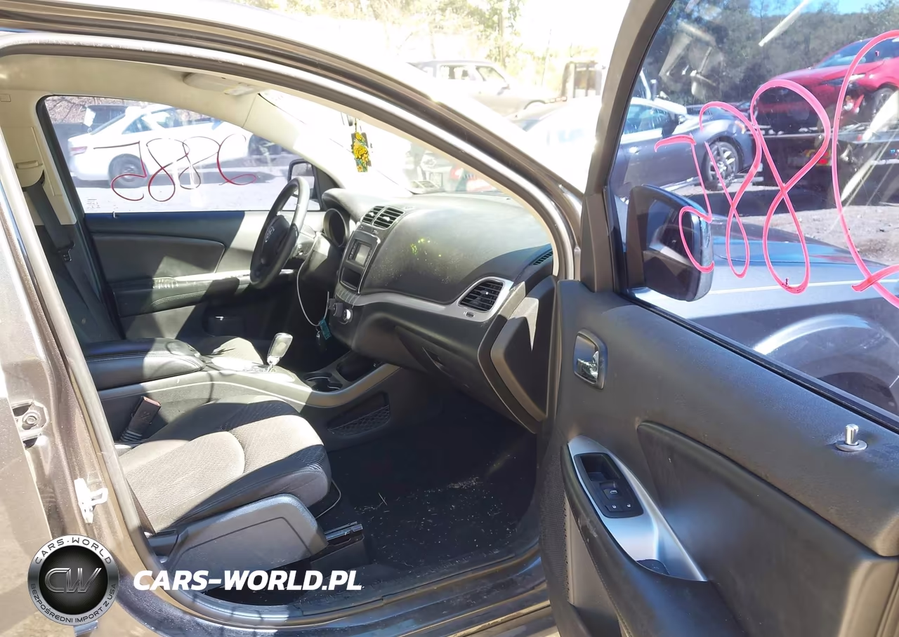 2016 Dodge Journey Se VIN:3C4PDCAB0GT105526 - 5