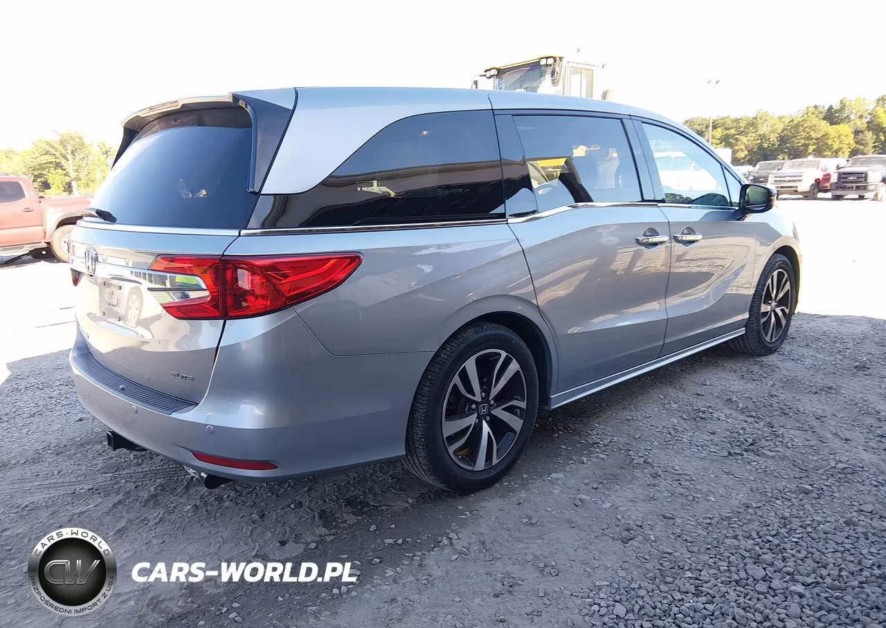 2019 Honda Odyssey Elite VIN:5FNRL6H94KB126371 - 4