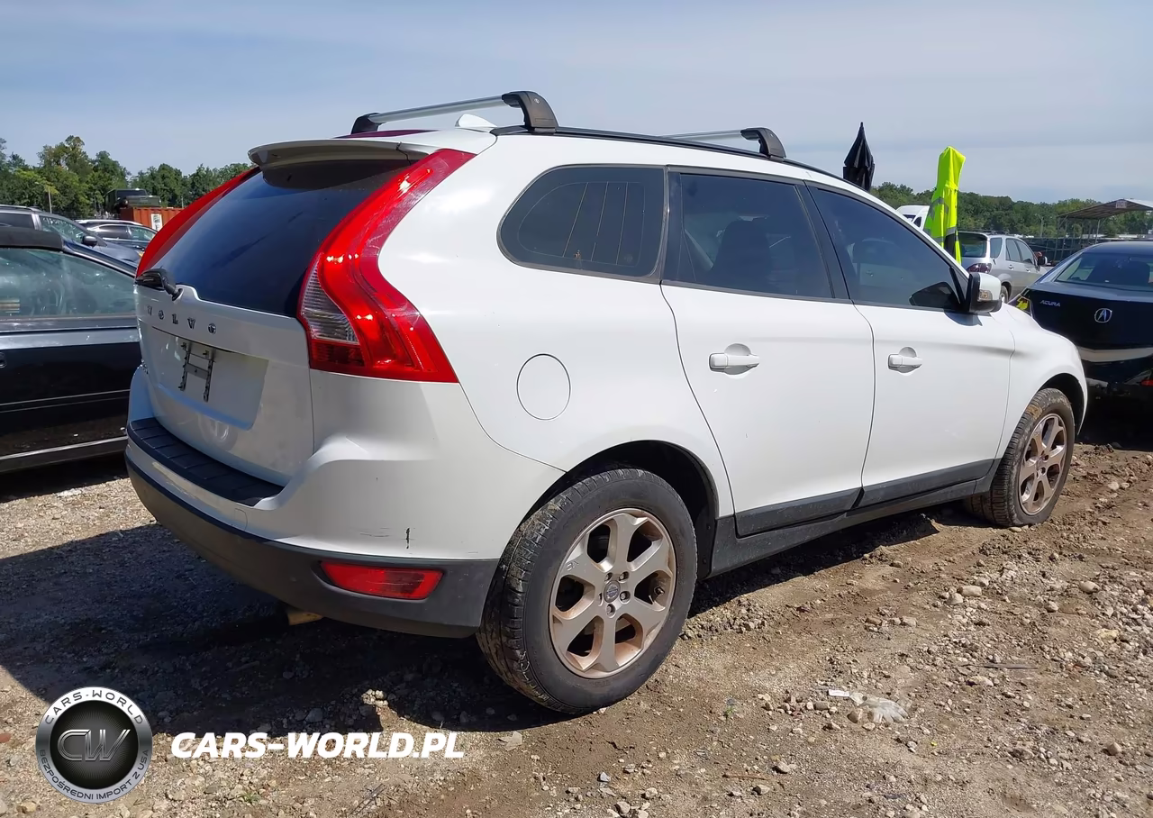 2013 Volvo Xc60 3.2-3.2 Platinum-3.2 Premier-3.2 Premier Plus VIN:YV4952DL4D2365605 - 4