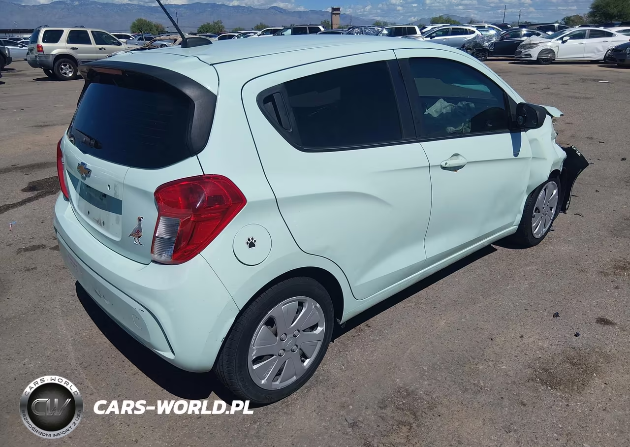 2017 Chevrolet Spark Ls Cvt VIN:KL8CB6SA9HC818314 - 4