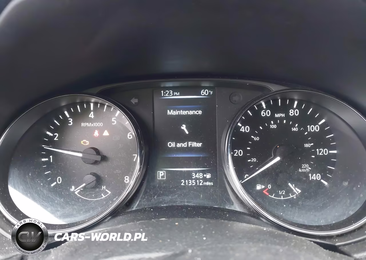 2017 Nissan Rogue S VIN:JN8AT2MV8HW025173 - 7