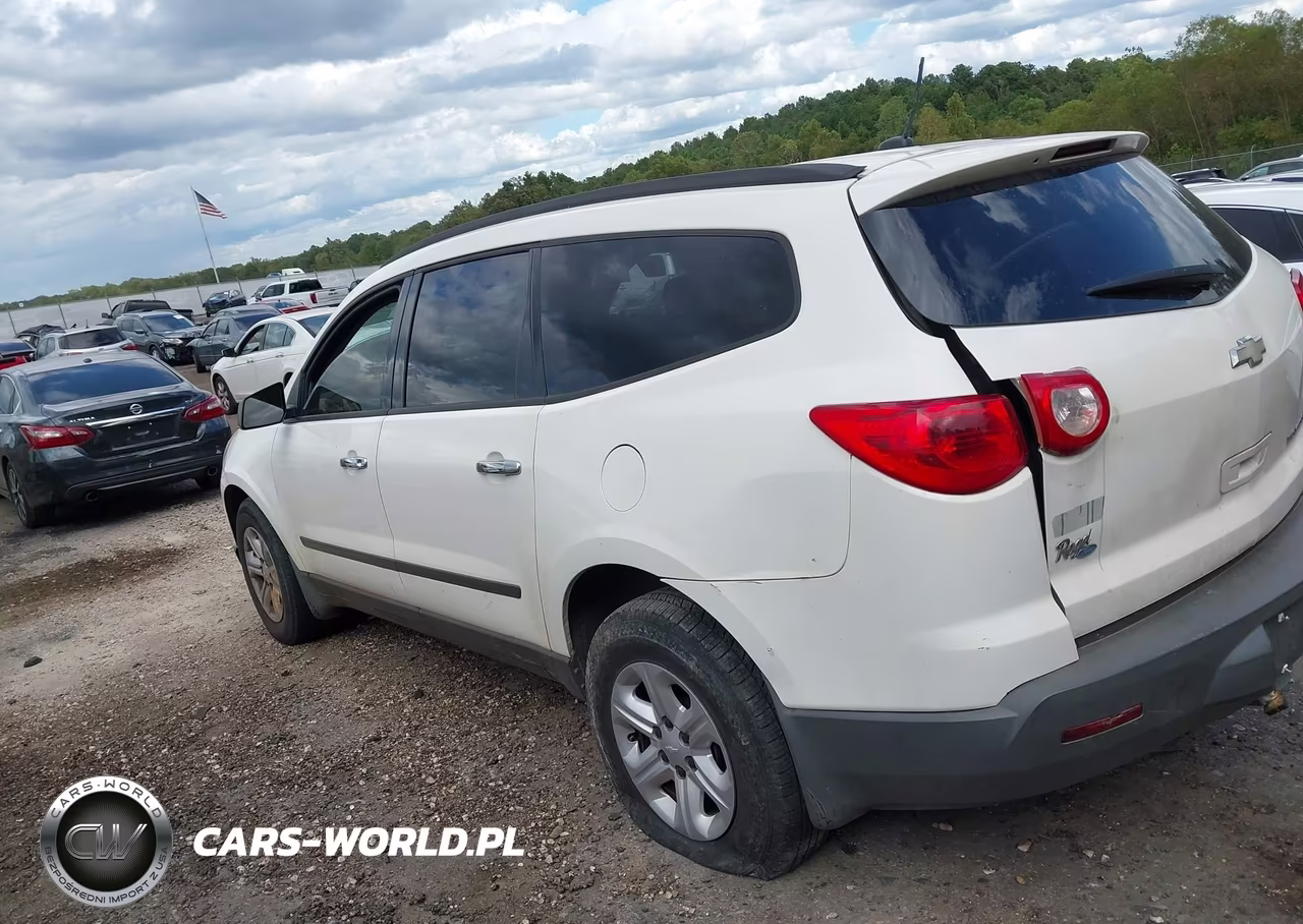2012 Chevrolet Traverse Ls VIN:1GNKRFED5CJ421232 - 3