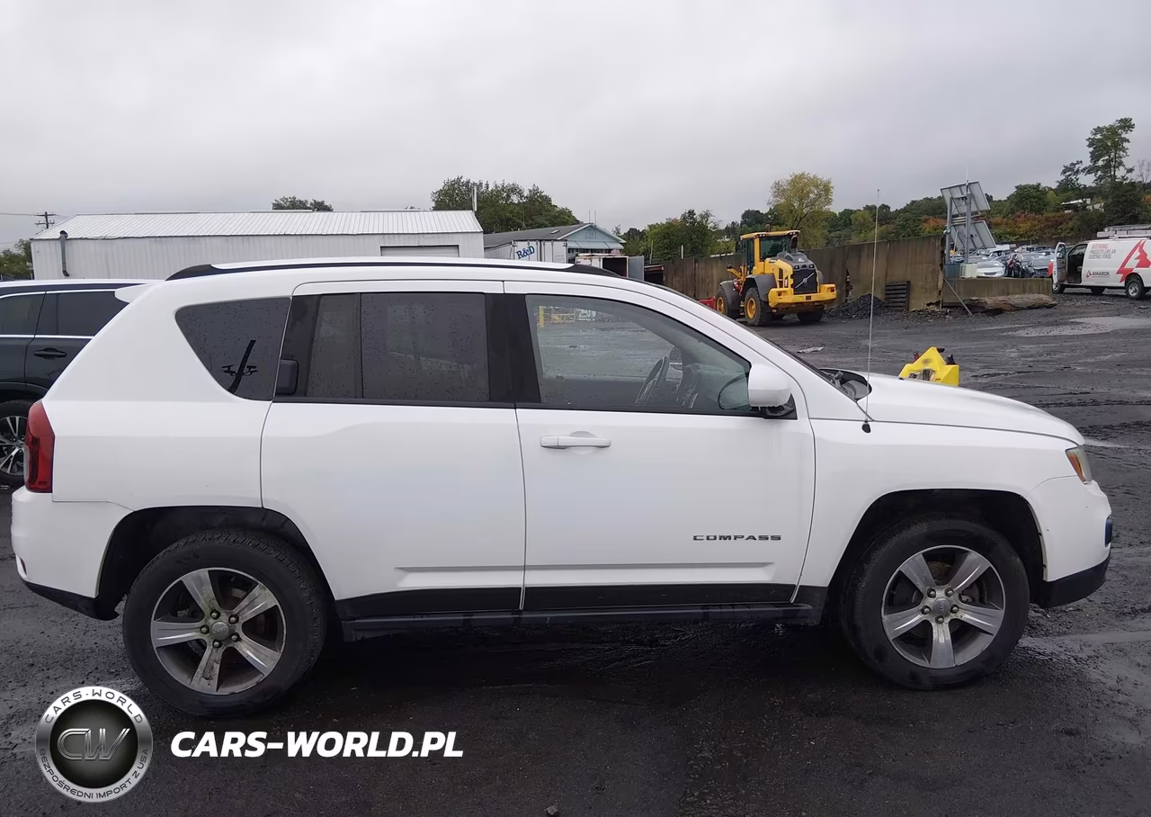 2016 Jeep Compass High Altitude Edition VIN:1C4NJDEB2GD545396 - 13