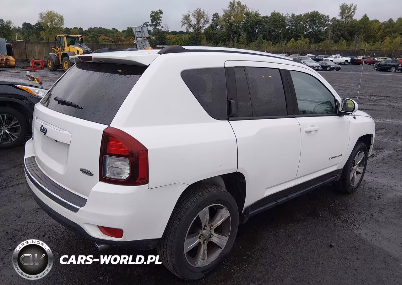 2016 Jeep Compass High Altitude Edition VIN:1C4NJDEB2GD545396 - 4