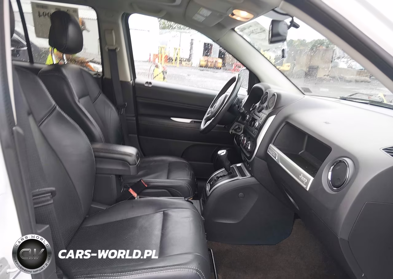 2016 Jeep Compass High Altitude Edition VIN:1C4NJDEB2GD545396 - 5