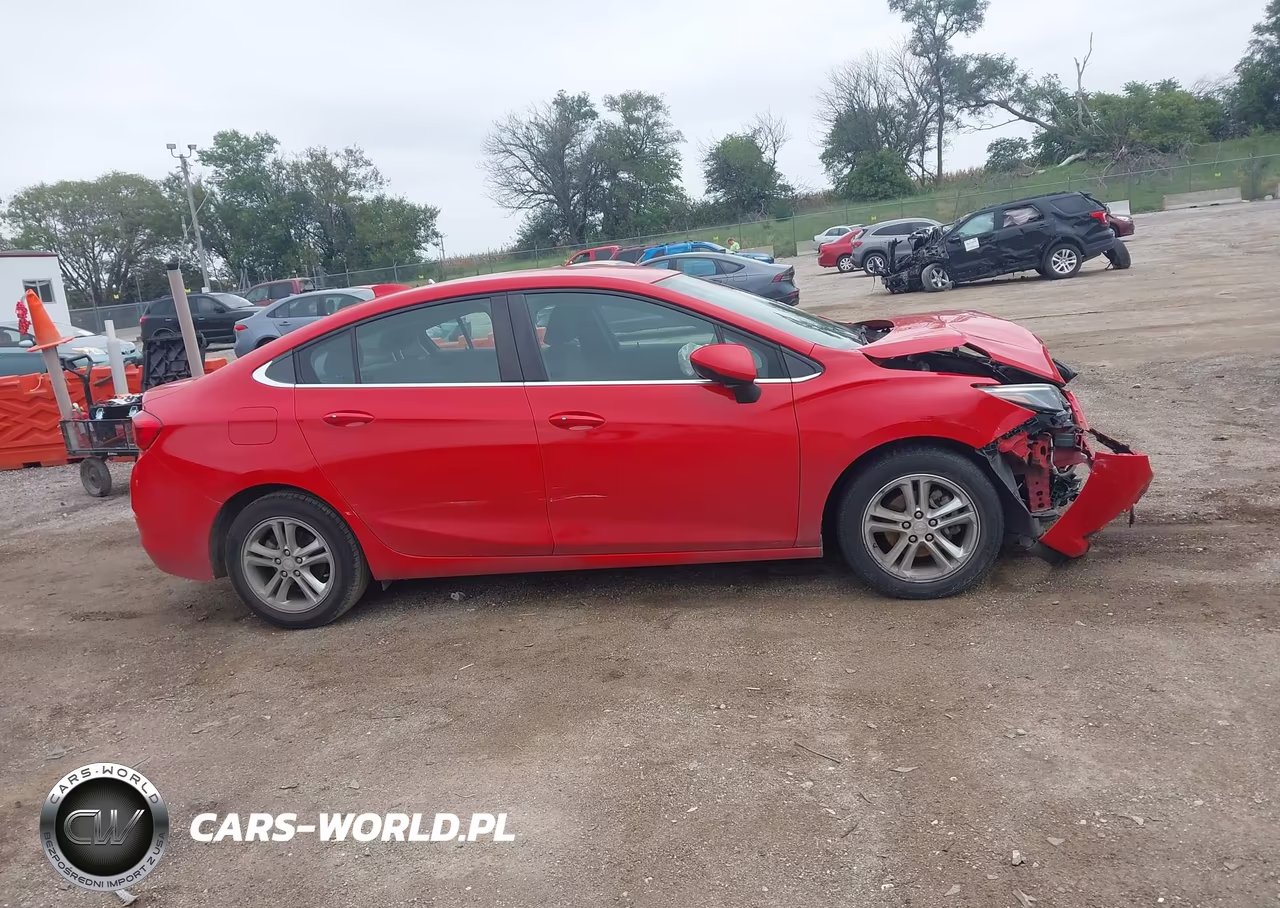 2018 Chevrolet Cruze Lt Auto VIN:1G1BE5SM6J7123665 - 13