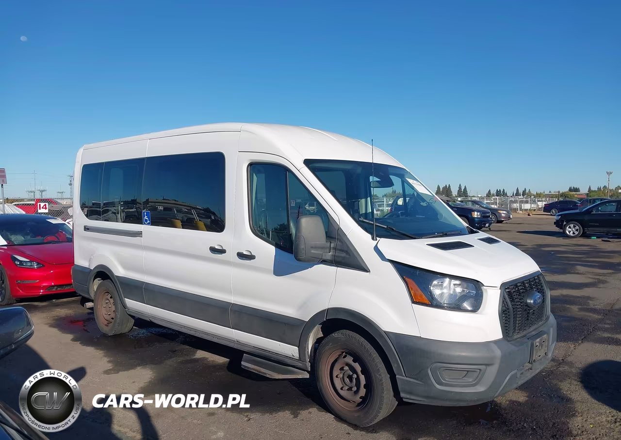 2022 Ford Transit-150 VIN:1FTYE1C85NKA31977 - 13