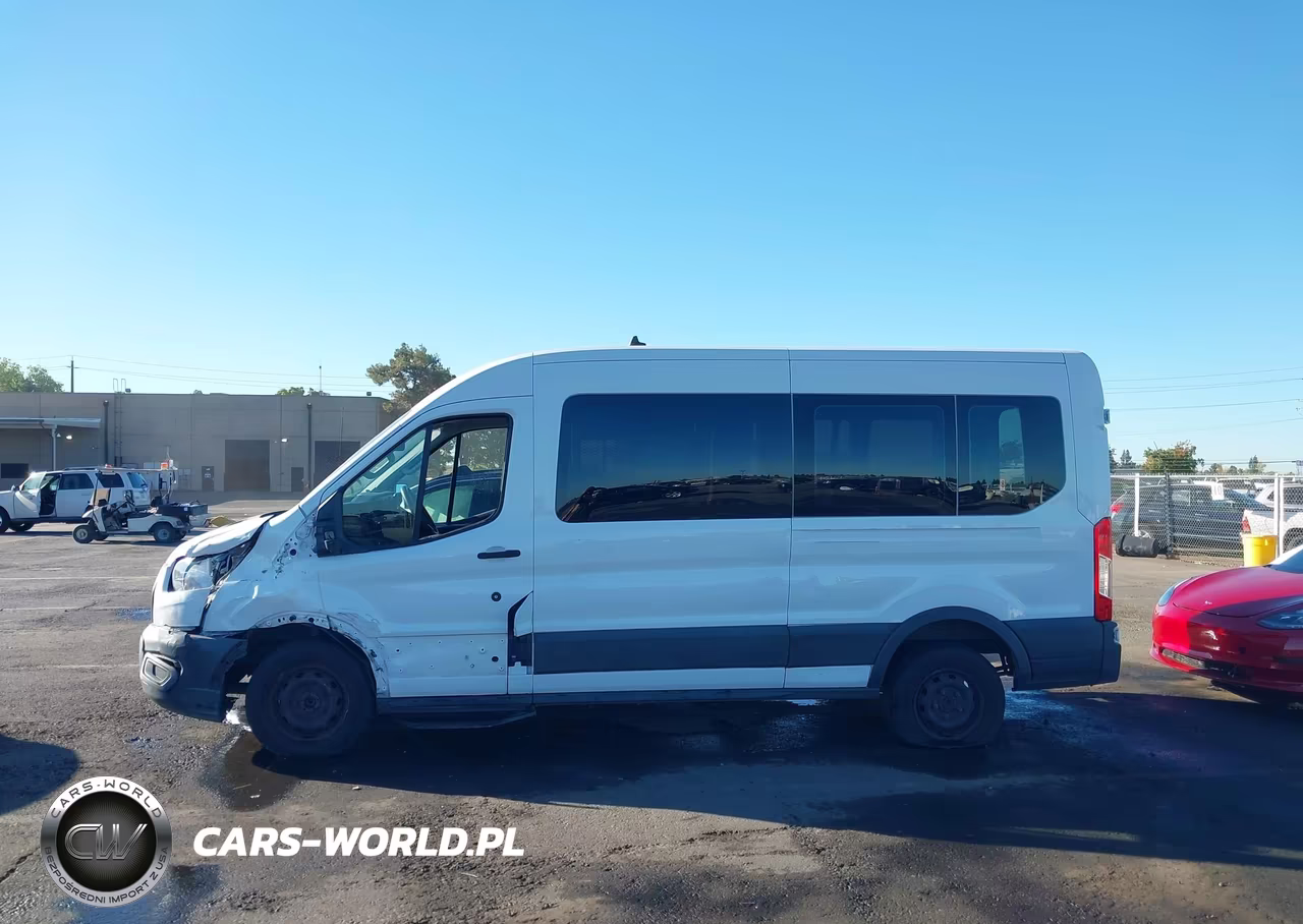 2022 Ford Transit-150 VIN:1FTYE1C85NKA31977 - 14