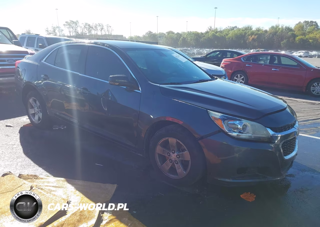 2015 Chevrolet Malibu 1Lt VIN:1G11C5SL1FF117990 - 1