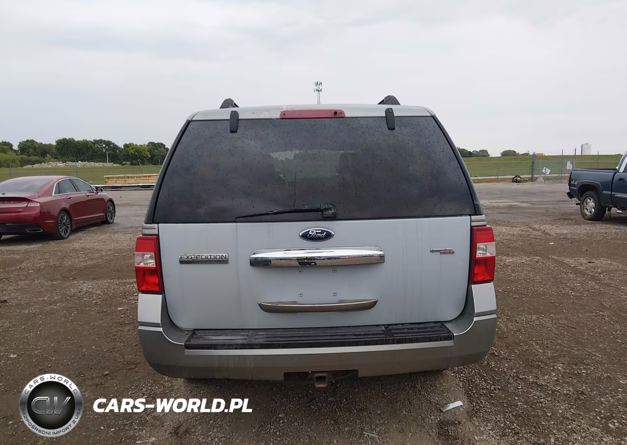 2008 Ford Expedition Xlt VIN:1FMFU16538LA32728 - 16