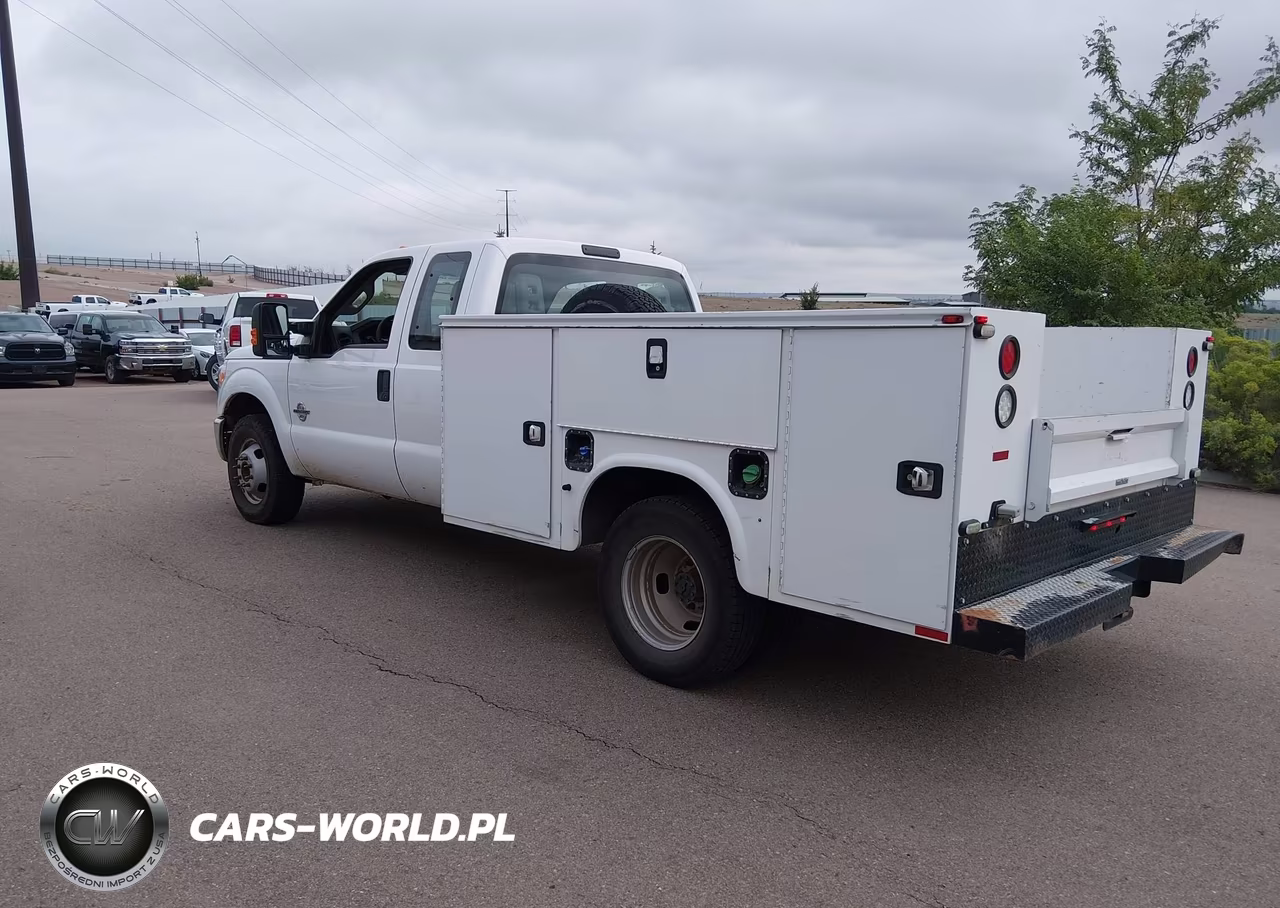 2016 Ford F-350 Chassis Xl VIN:1FD8X3GT1GEC90404 - 3