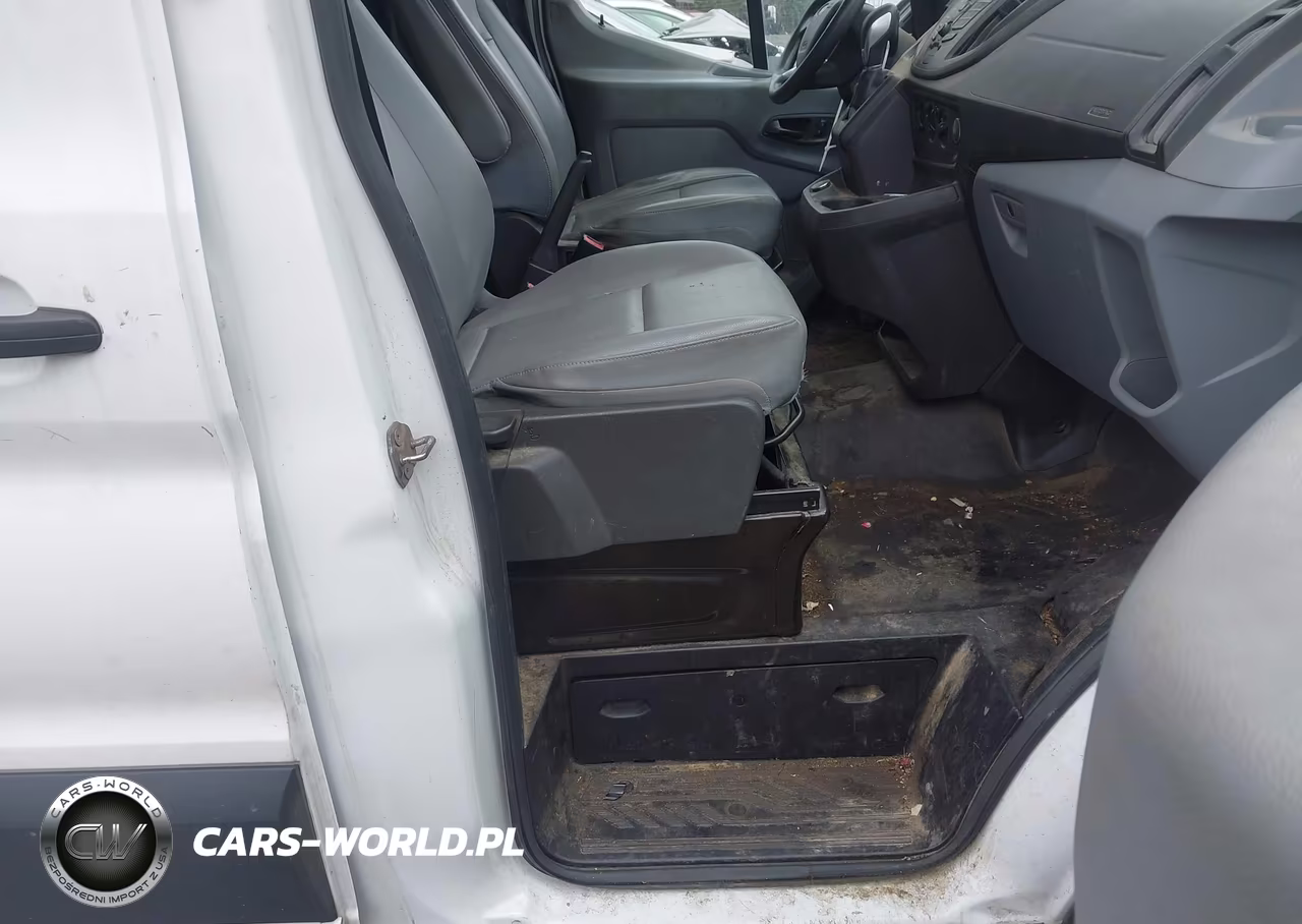 2019 Ford Transit-250 VIN:1FTYR2CM0KKA27175 - 5