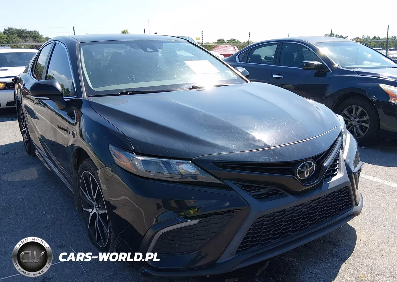 2022 Toyota Camry Se – zdjęcie 1 z 16