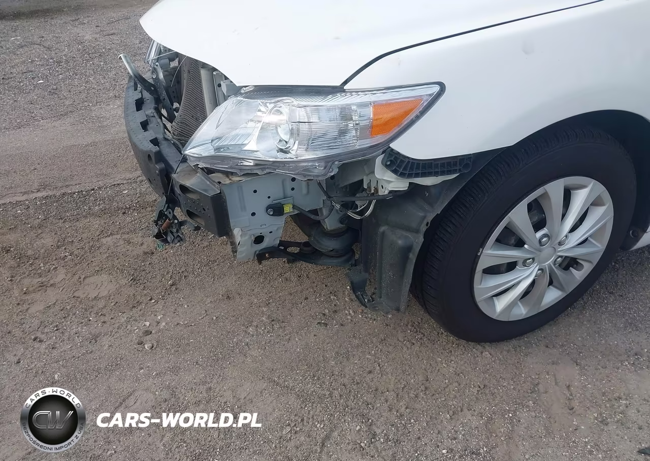 2011 Toyota Camry Le VIN:4T1BF3EK5BU632535 - 13