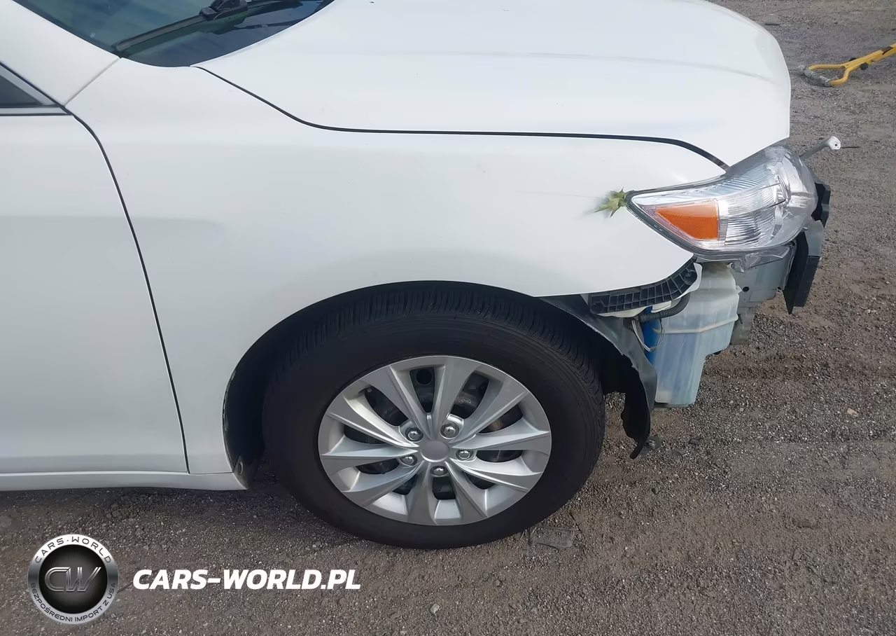 2011 Toyota Camry Le VIN:4T1BF3EK5BU632535 - 14
