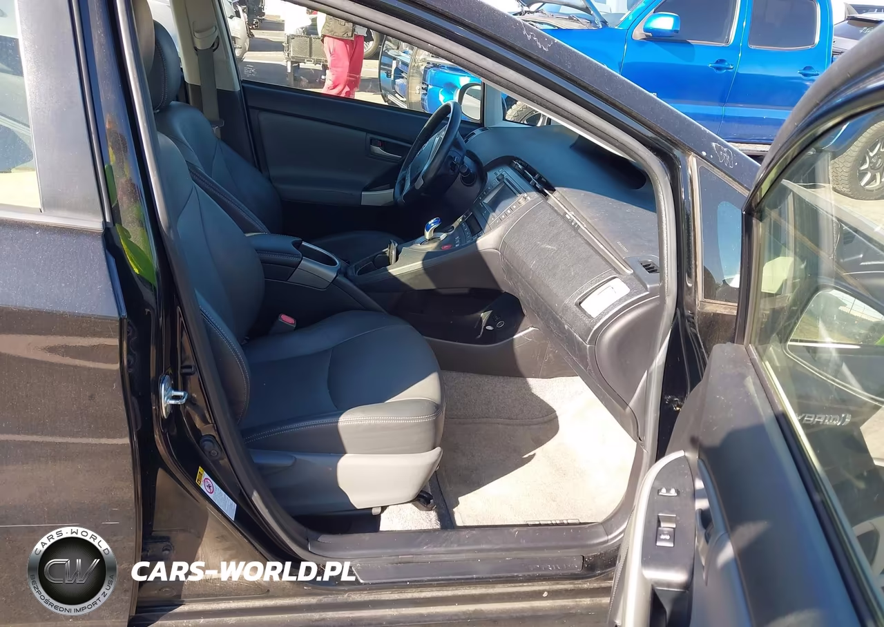 2015 Toyota Prius VIN:JTDKN3DU5F1938166 - 5