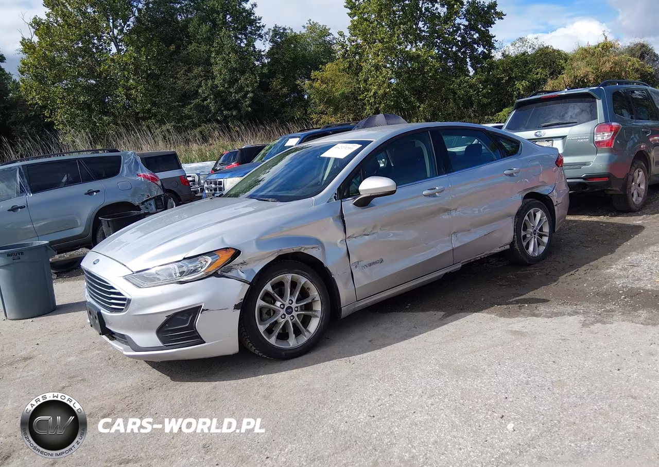 2019 Ford Fusion Hybrid Se VIN:3FA6P0LU2KR180496 - 2