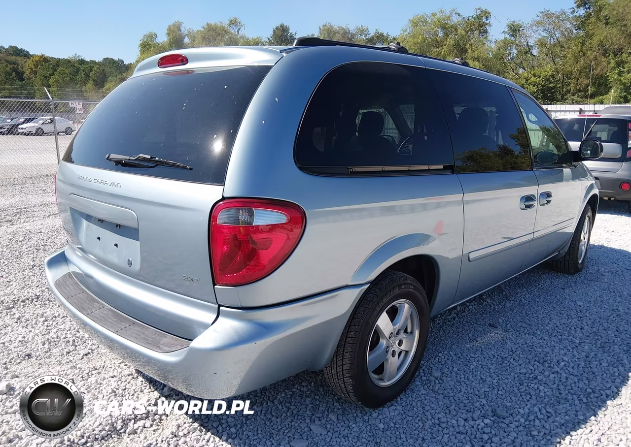 2005 Dodge Grand Caravan Sxt VIN:2D4GP44L35R569527 - 4