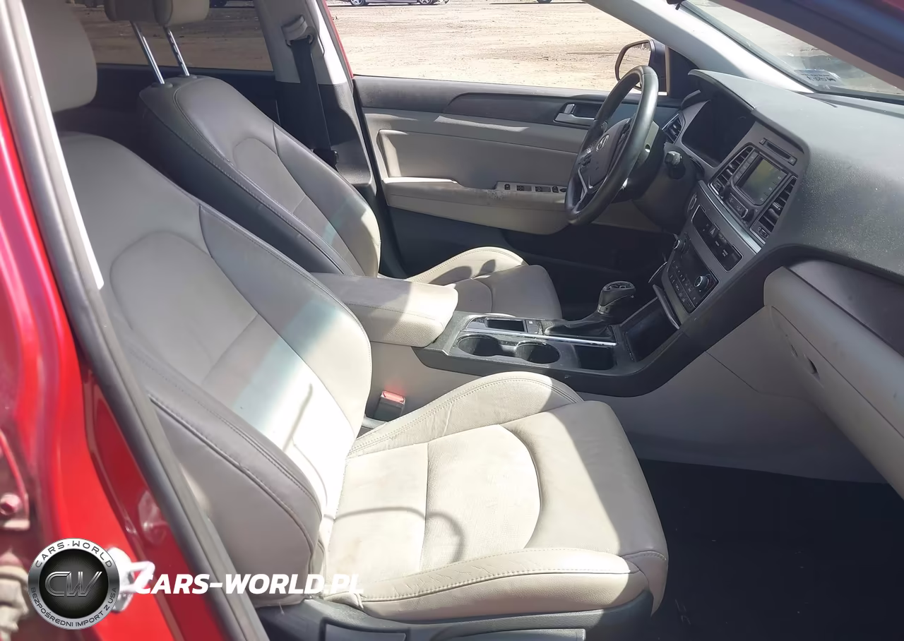 2015 Hyundai Sonata Sport VIN:5NPE34AF8FH109826 - 5