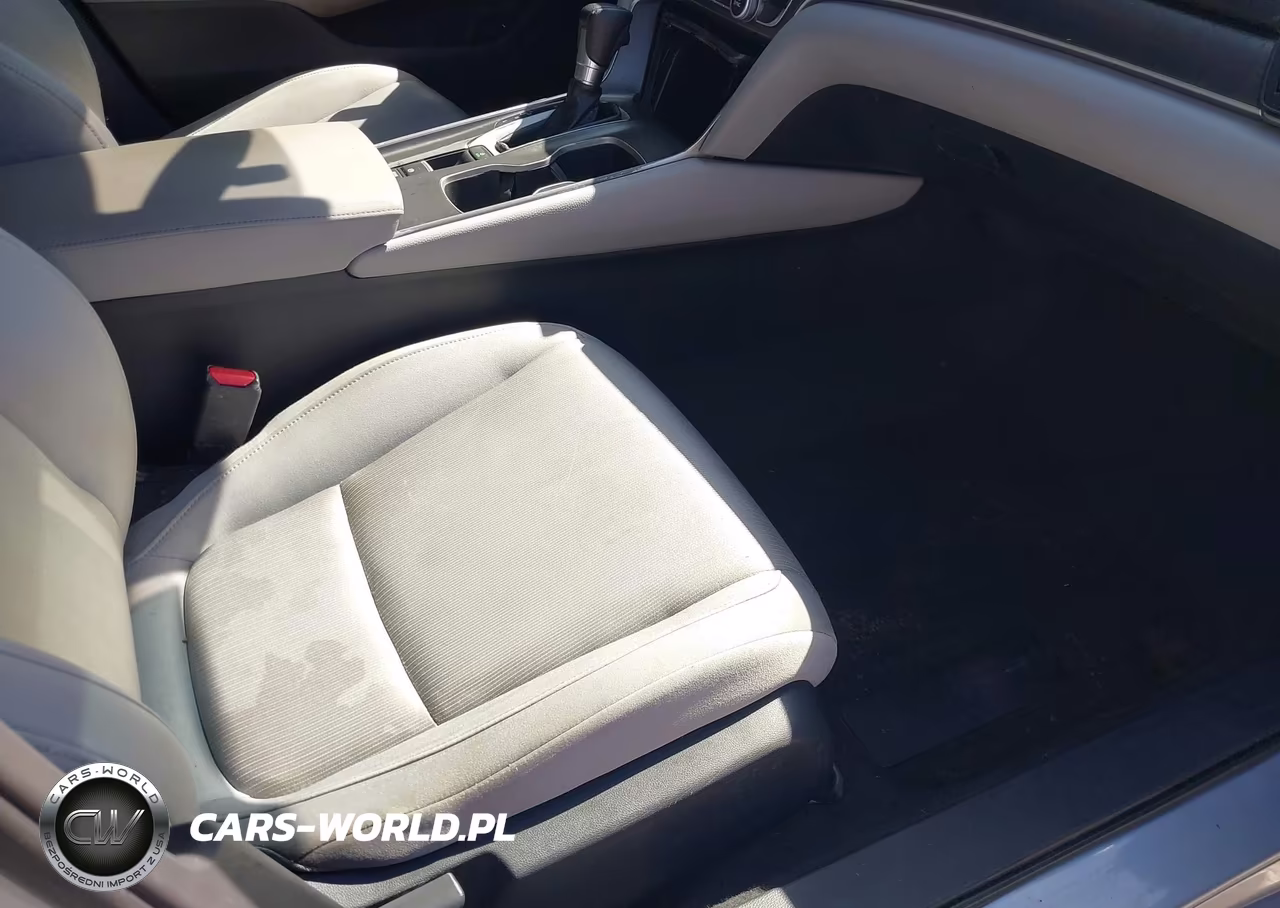 2019 Honda Accord Lx VIN:1HGCV1F10KA080290 - 5