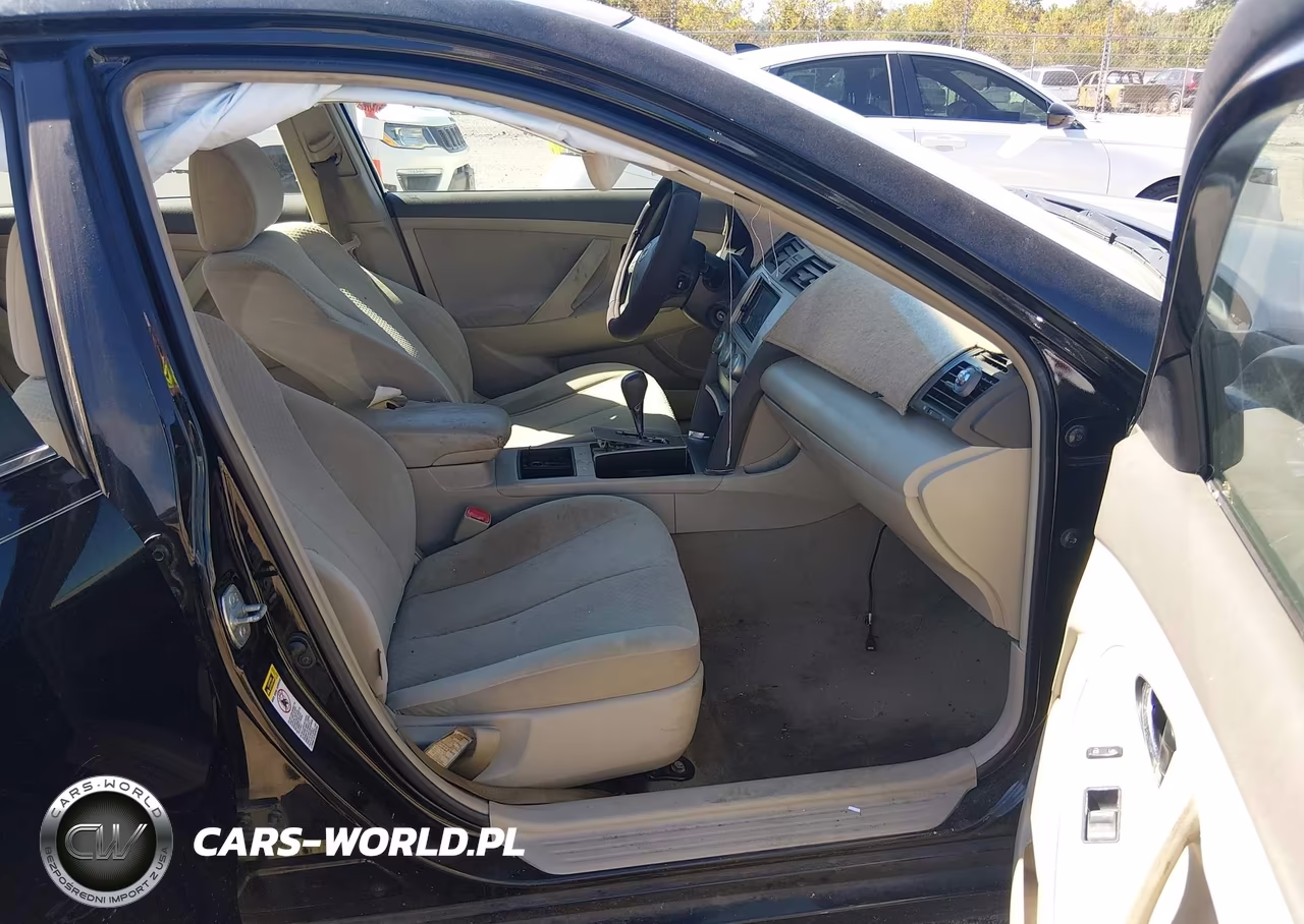 2009 Toyota Camry Le VIN:4T1BE46K79U885390 - 5