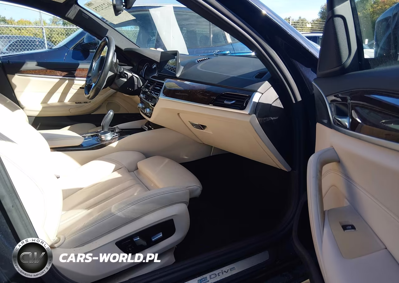 2018 BMW 530E xDrive Iperformance VIN:WBAJB1C56JB083710 - 5