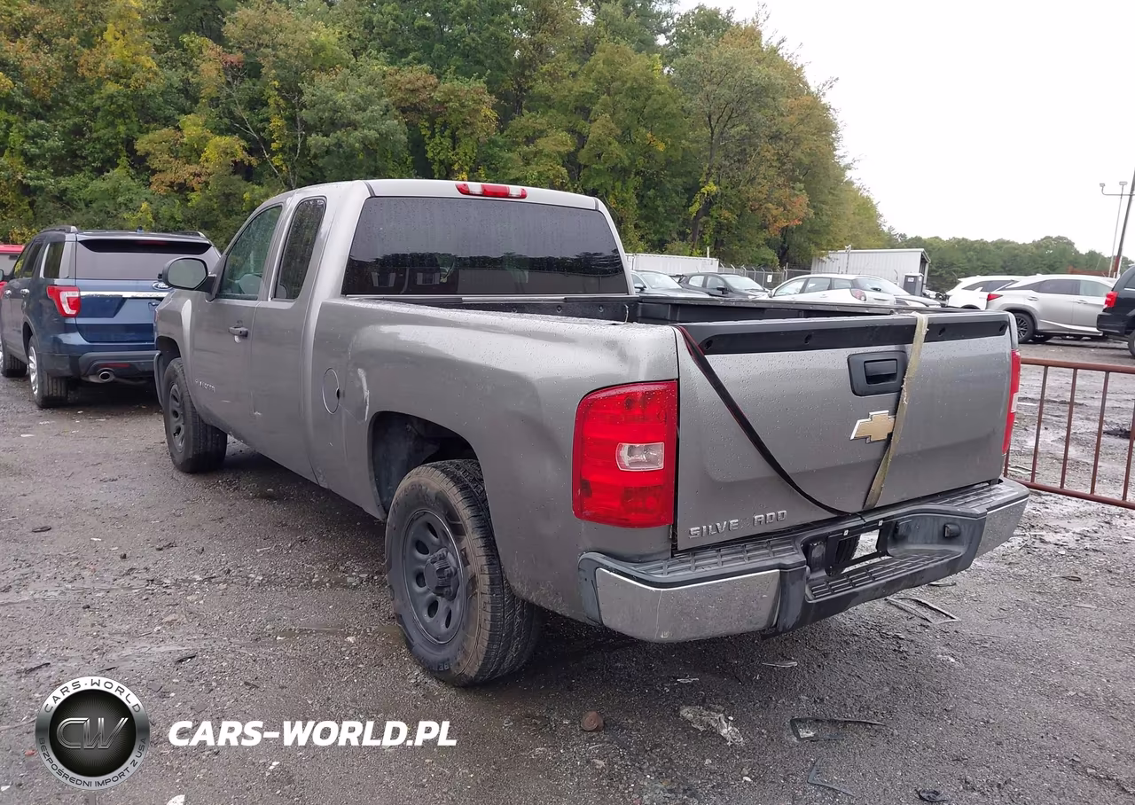 CHEVROLET SILVERADO 1500 VIN:1GCEC19X28Z322147 - 3