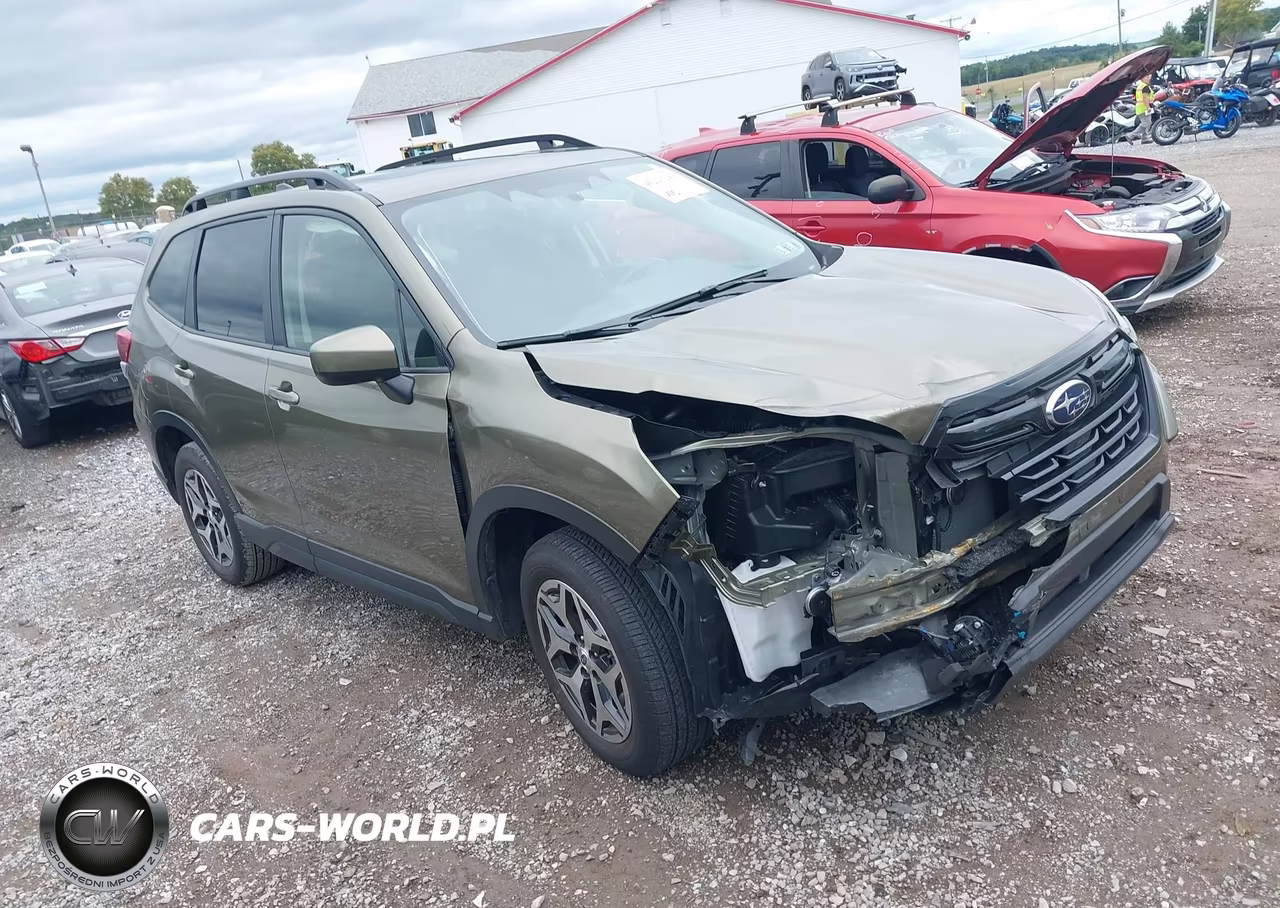 2024 Subaru Forester Premium