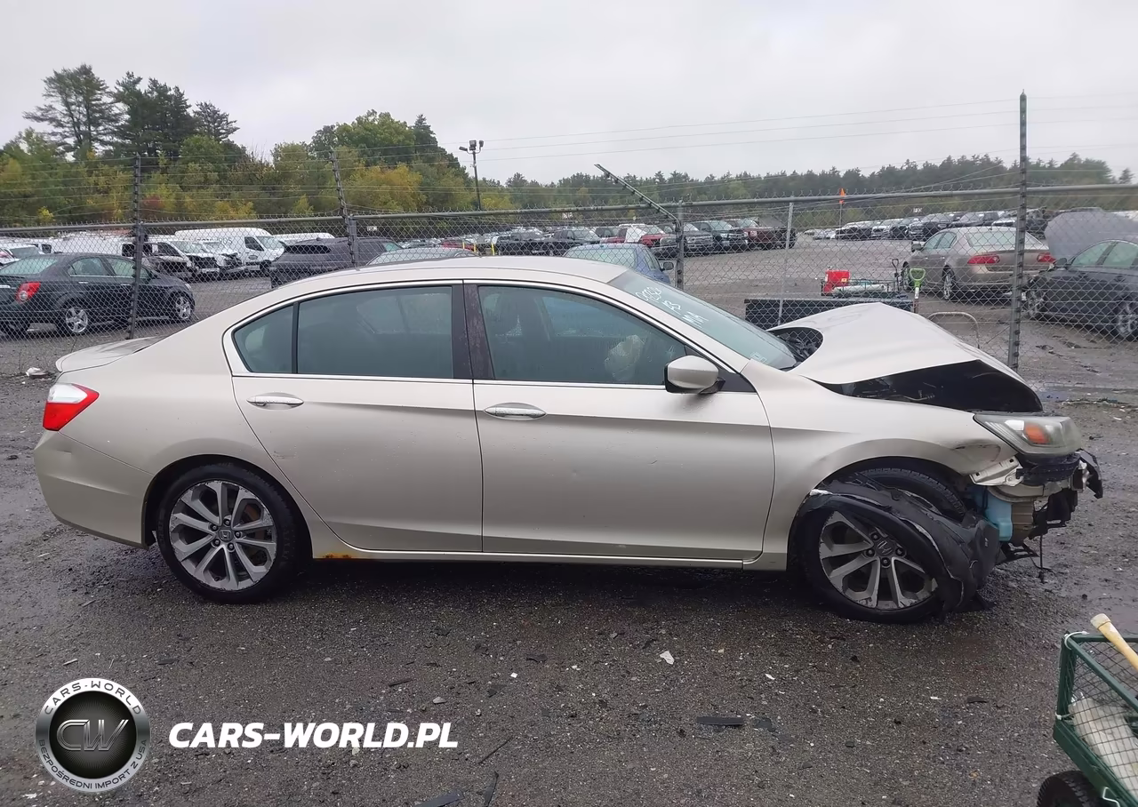 2013 Honda Accord Sport VIN:1HGCR2F57DA233411 - 13