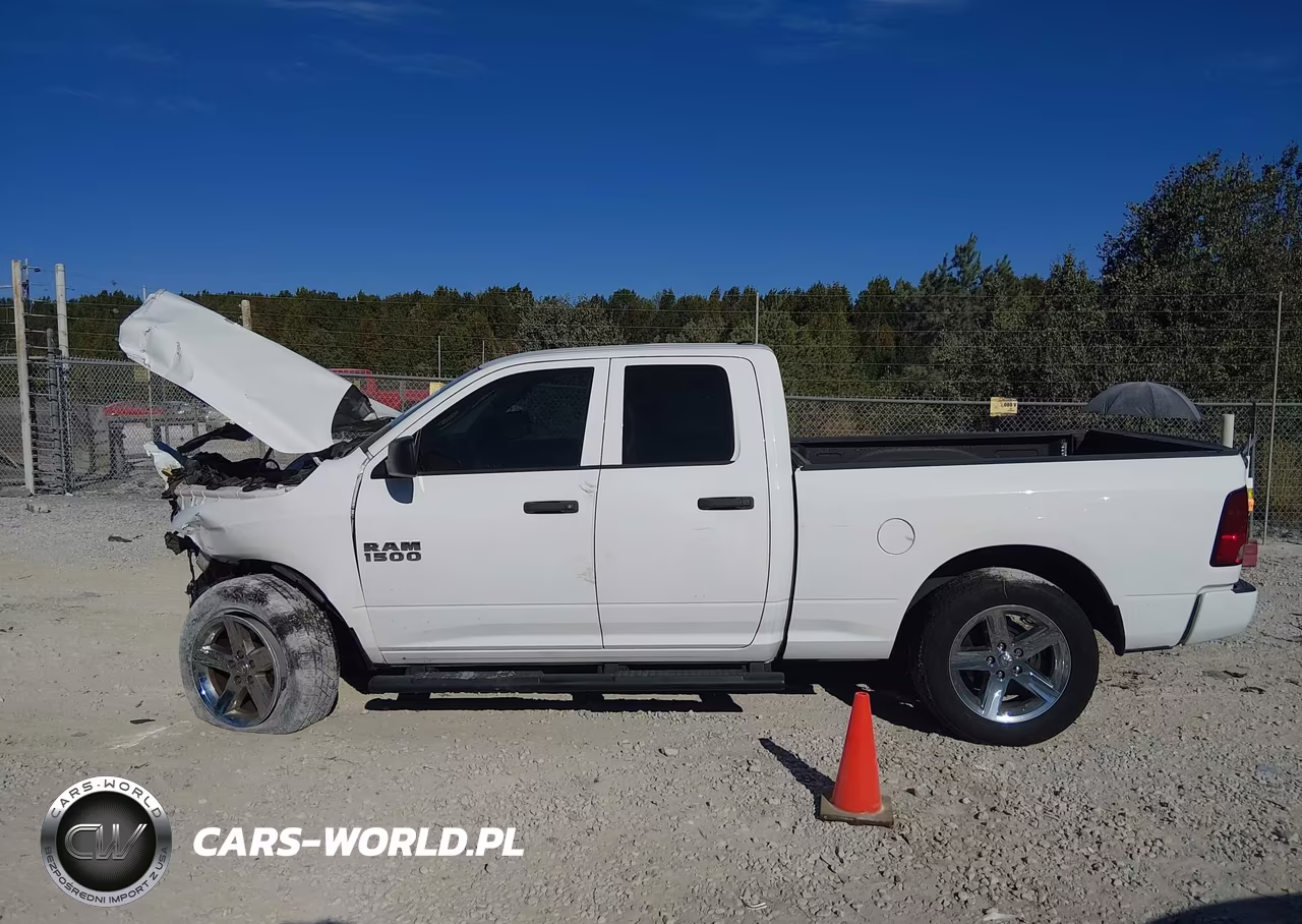 2018 Ram 1500 Express 4X4 6'4 Box VIN:1C6RR7FG0JS158247 - 15