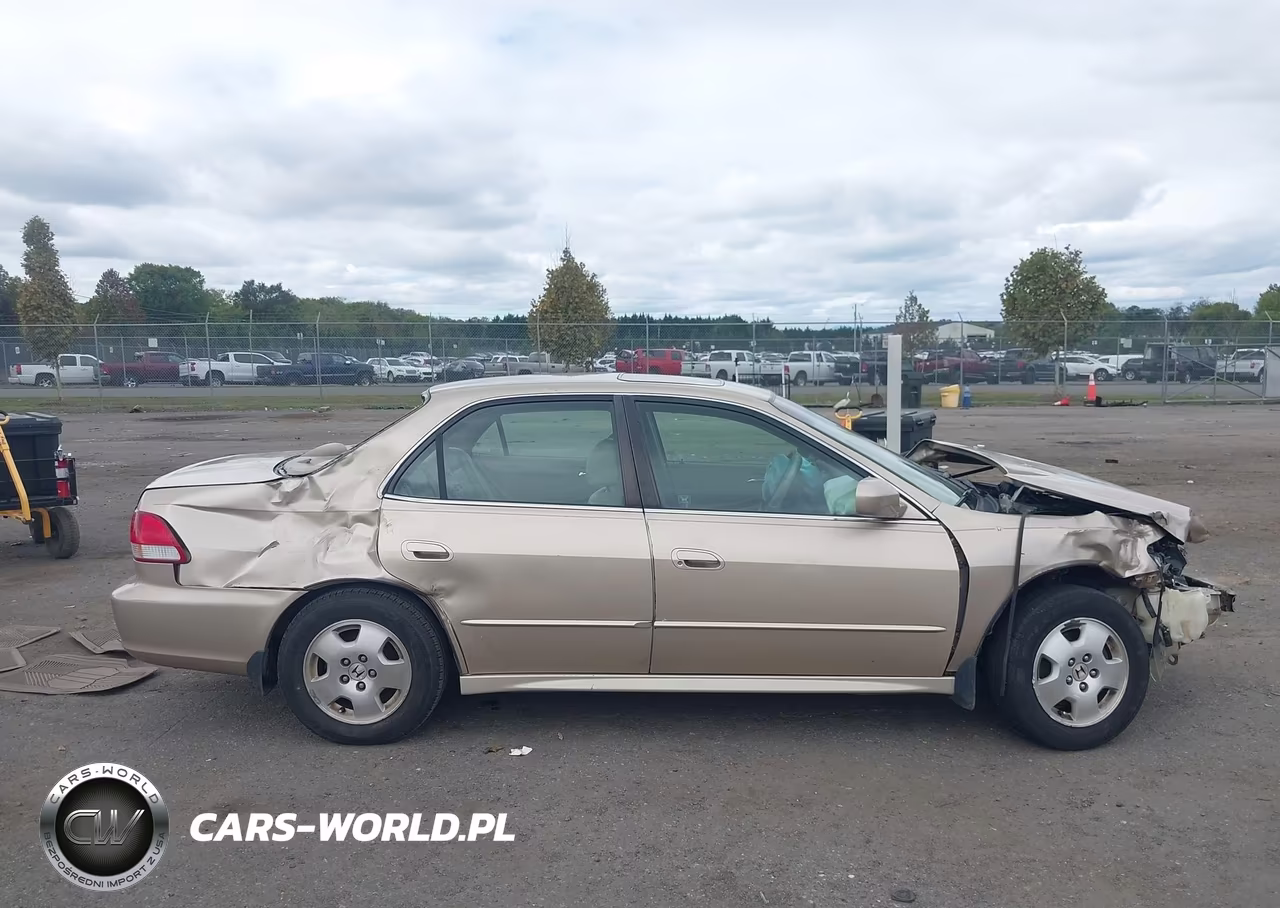 2002 Honda Accord 3.0 Ex VIN:1HGCG16582A035790 - 14