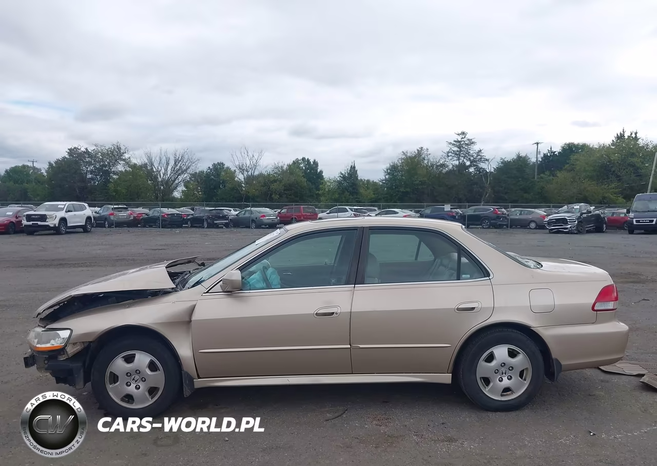 2002 Honda Accord 3.0 Ex VIN:1HGCG16582A035790 - 15