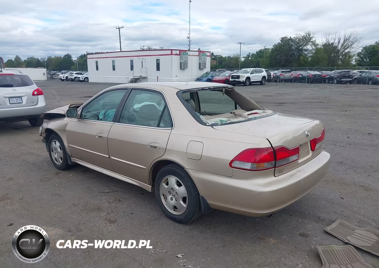 2002 Honda Accord 3.0 Ex VIN:1HGCG16582A035790 - 3