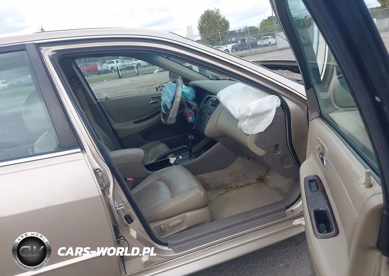 2002 Honda Accord 3.0 Ex VIN:1HGCG16582A035790 - 5