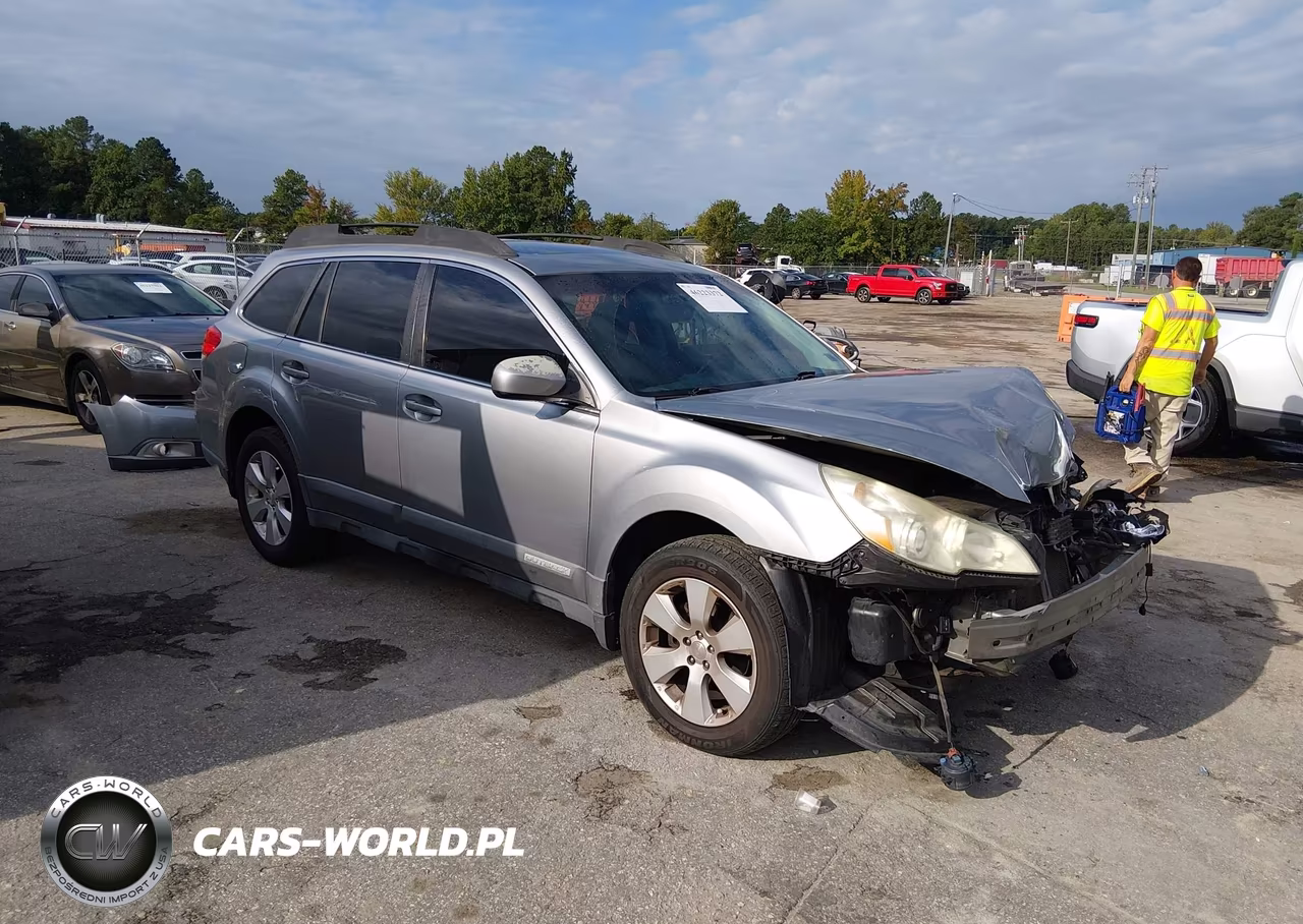 2010 Subaru Outback 2.5I Limited