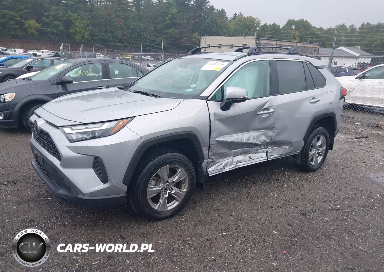 2024 Toyota Rav4 Xle VIN:2T3P1RFV0RW448377 - 2